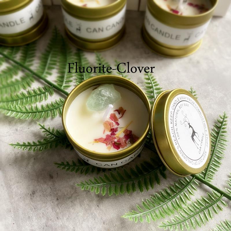 Essential Oil Scented Soy Wax Candle With Natural Rough Crystal And Dried Flowers